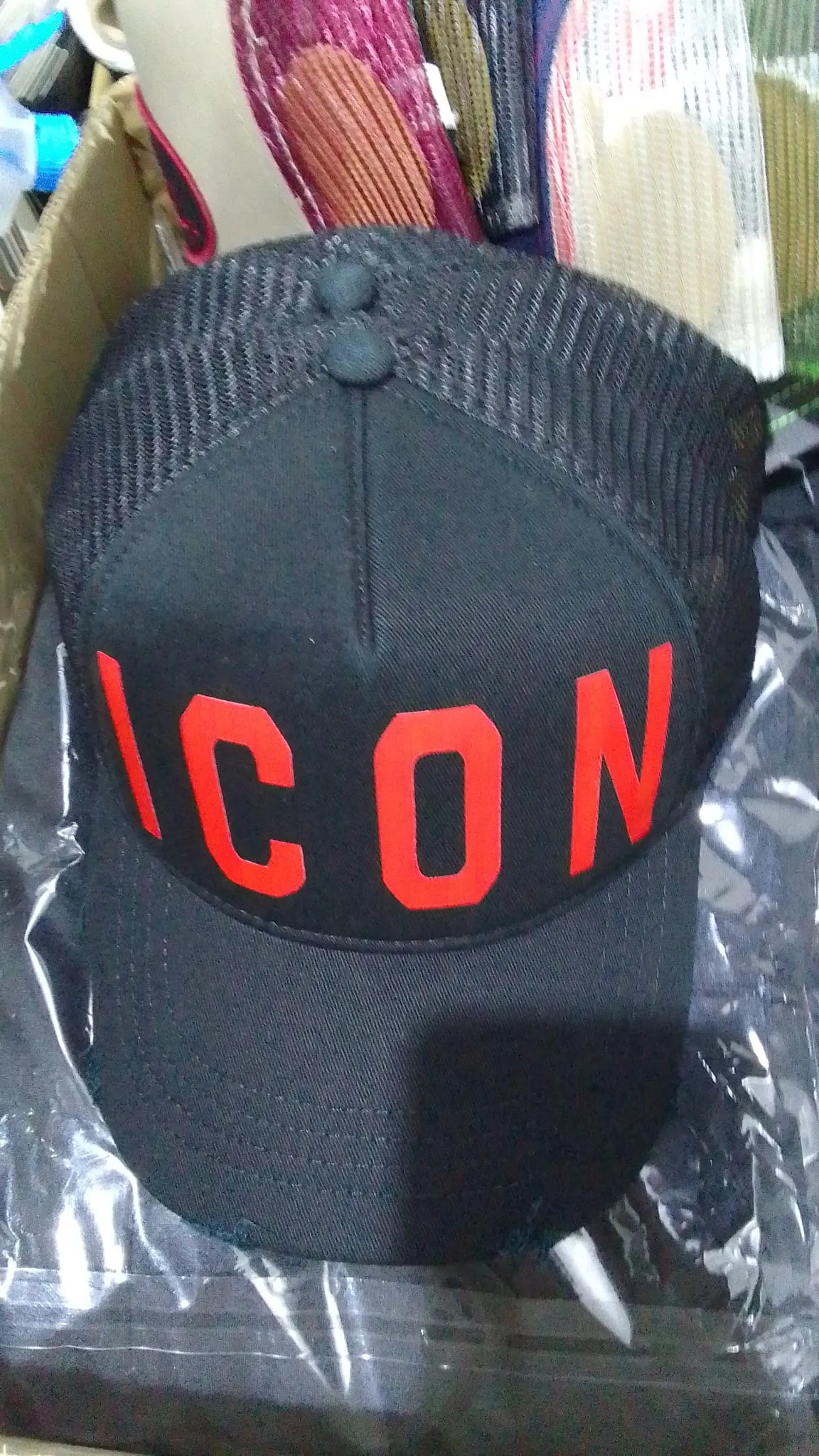 Gorra OVDS ICON - CAPBASIC NEGRO/ROJO