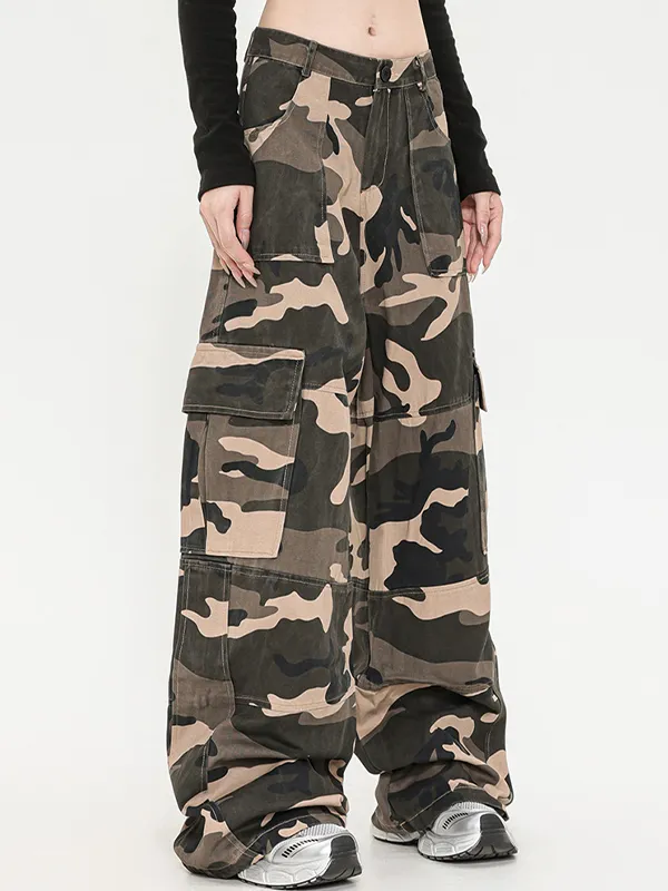 Pantalones cargo sueltos de camuflaje