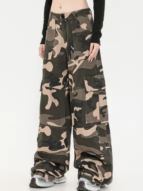 Pantalones cargo sueltos de camuflaje